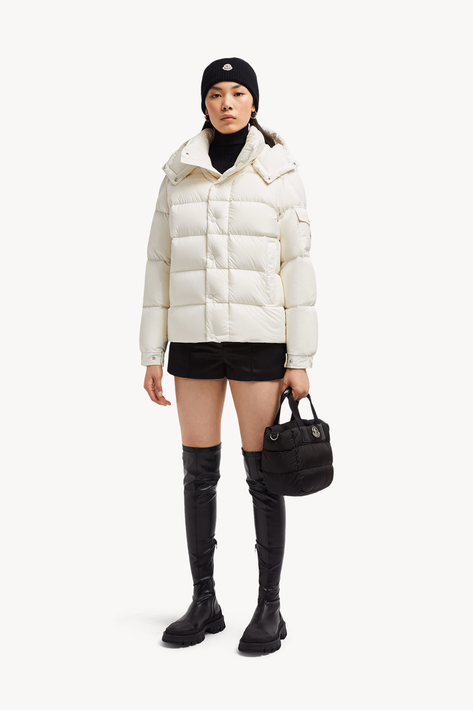 Doudoune courte à capuche Moncler Maya 70 Femmes Blanc Moncler 0